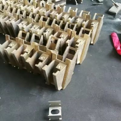 Partes automáticas de fundición a presión de latón para accesorios y piezas de repuesto de mecanizado CNC personalizados