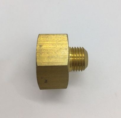 Partes de precisión Servicio de forja Partes de fundición de cobre Partes de válvulas de bomba de color personalizadas